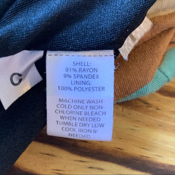 Loft Striped 3/4 sleeve dress - Picture 4 of 4